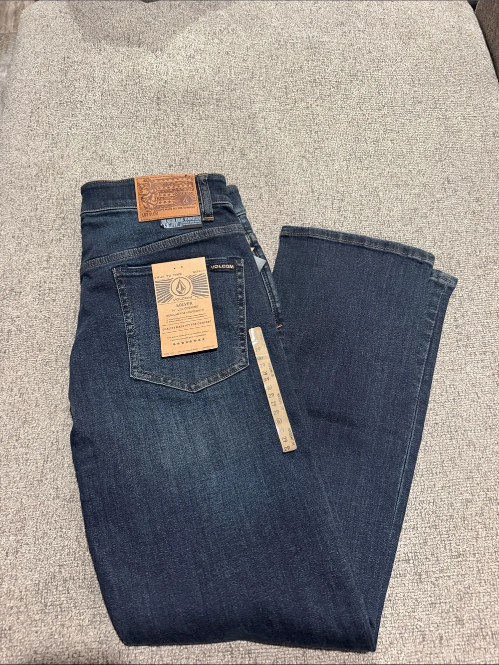Volcom Men’s Dark Blue Straight Jeans